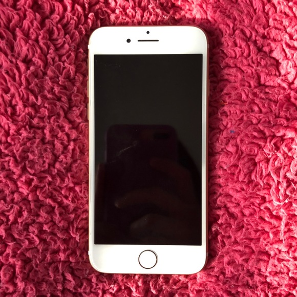 GREAT CONDITION Gold iPhone 7 - Picture 4 of 6